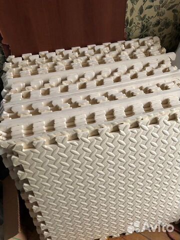 Бежевые коврики-пазлы из вспененного полимера