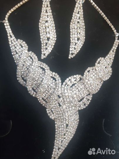 Колье с серёжками(новое)