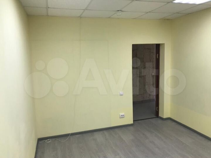 Офис, 13.5 м²