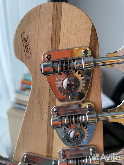 Бас-гитара yamaha BB1025X vintage white