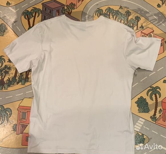 Белая футболка New Yorker