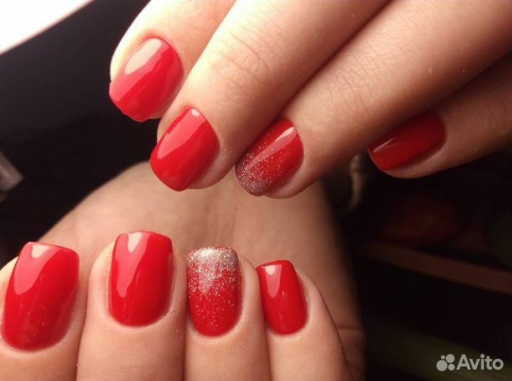 Маникюр, педикюр, наращивание ногтей