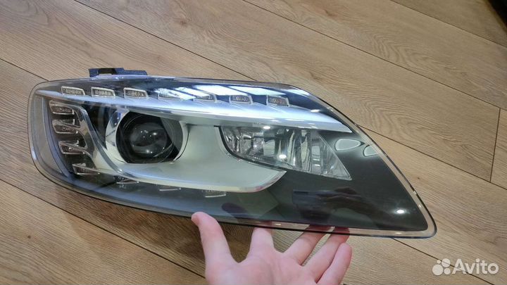 Фара правая Ауди Q7 (Audi Q7)