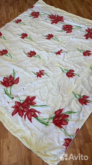 Пледы и покрывало