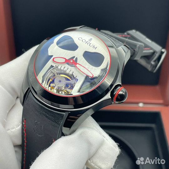 Часы Corum Skull