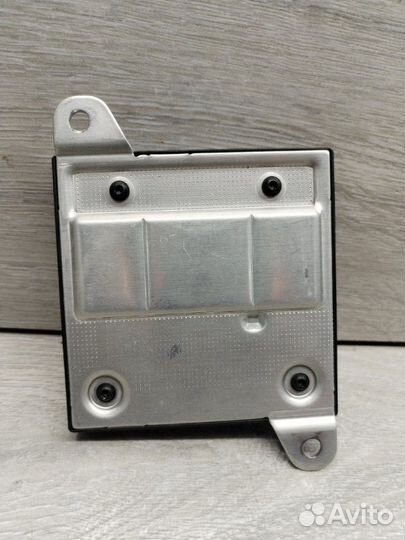 Блок SAM передний Mercedes E-Class W211 OM642 2008