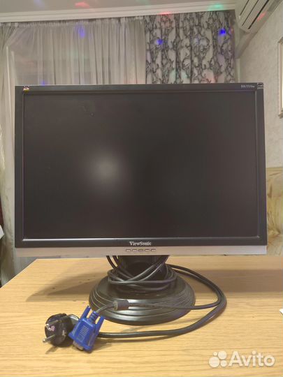 Монитор Viewsonic