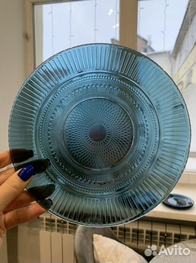 Тарелки синие luminarc