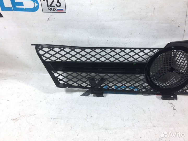 Решетка радиатора Mercedes CLS w219 AMG дорест