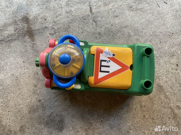 Машинка каталка толокар chicco