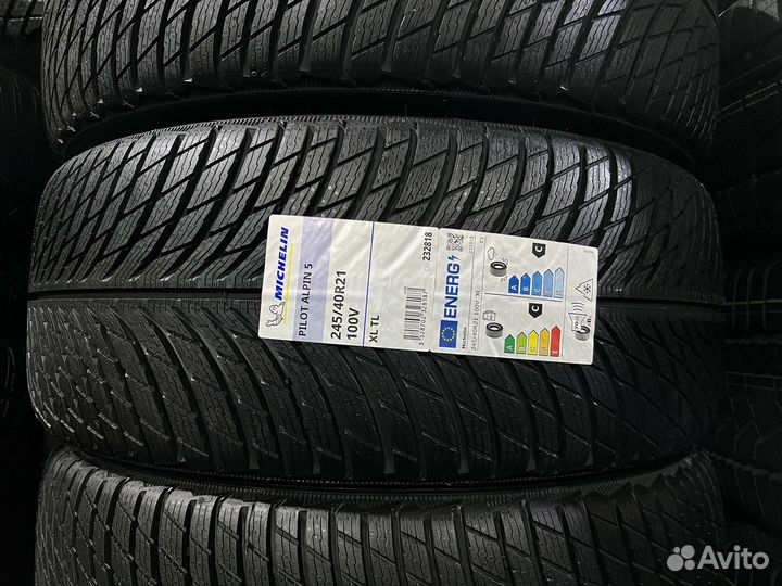 Michelin Pilot Alpin 5 245/40 R21 и 275/35 R21 102V