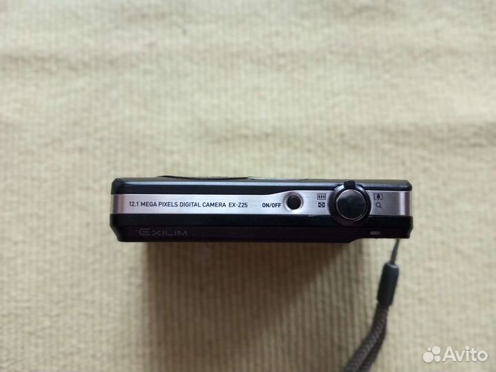 Компактный цифровой фотоаппарат Casio EX- Z25