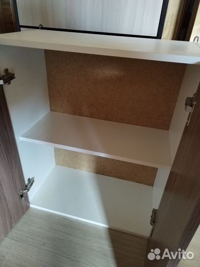 Кухонный навесной шкаф бу