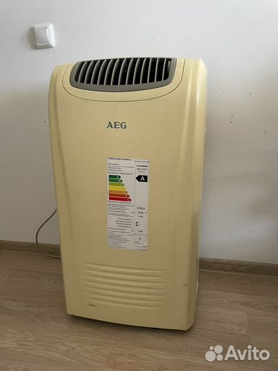Кондиционер мобильный AEG ACM-09HR