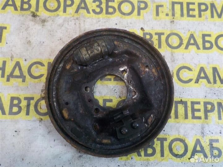 Щит опорный задний левый Hyundai Getz 2002-2011