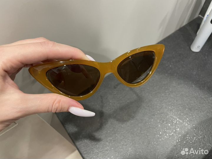 Очки солнцезащитные Zara