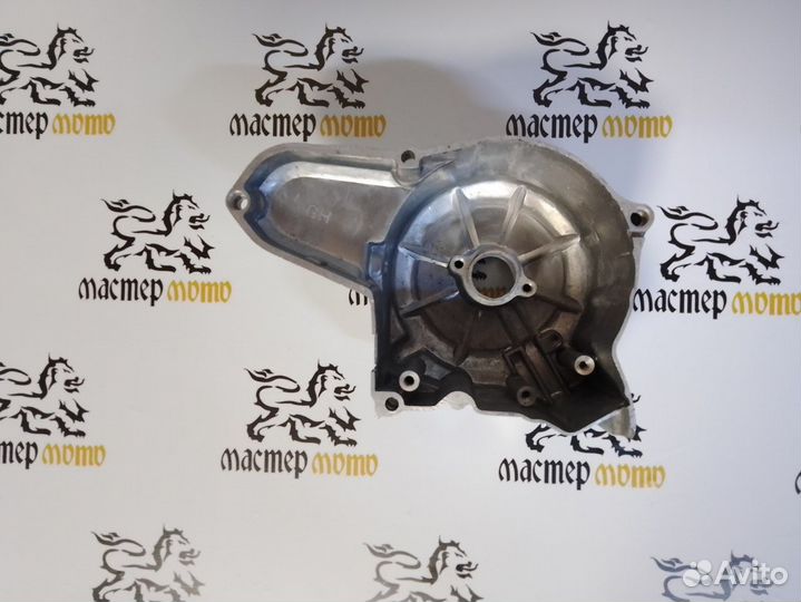 Крышка двигателя левая Alpha 139FMB,147FMH, 152FMH