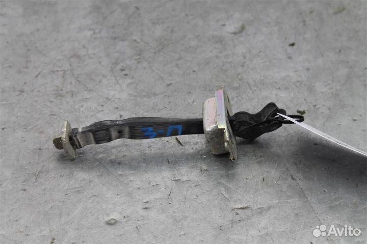 Ограничитель двери задней правой Nissan Sentra B17