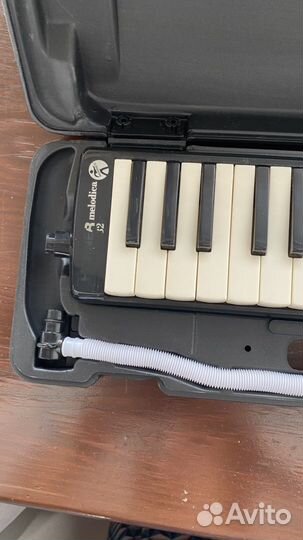Губная гармошка клавишная Melodica Stundent 32