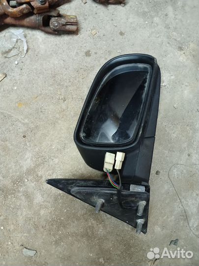 Правое зеркало LADA Priora