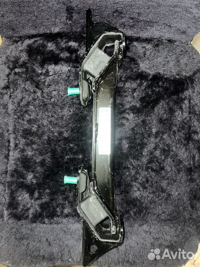 Опора АКПП Паджеро 3 4