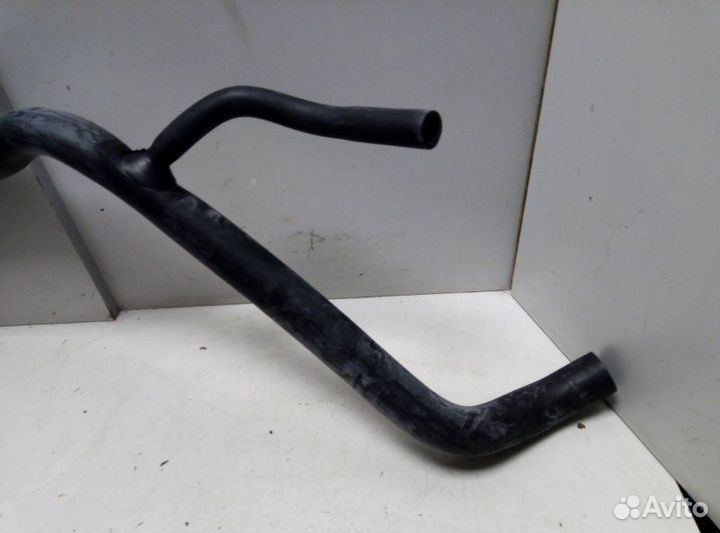 Шланг системы охлаждения Volkswagen Transporter T4