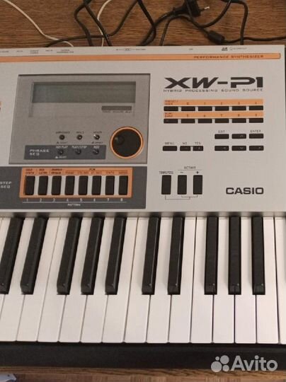 Casio XV PI многофункциональный синтезатор