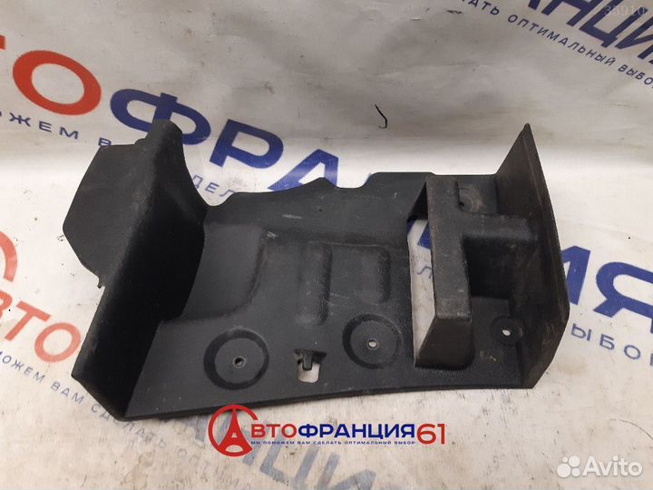 Пластик багажника, 8200035352 renault symbol, 3035