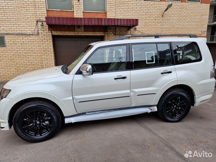 Mitsubishi Pajero 3.8 AT, 2019, 80 км