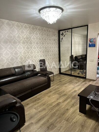 2-к. квартира, 70 м², 5/15 эт.