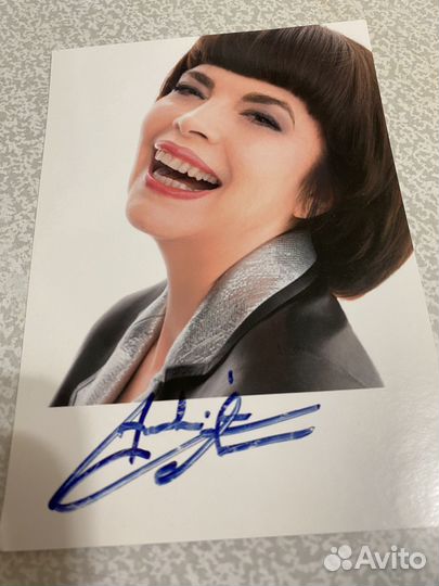 Автограф Мирей Матье