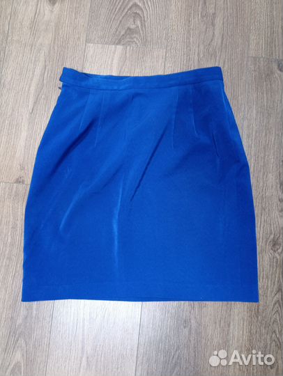 Костюм двойка:пиджак, юбка 42-44