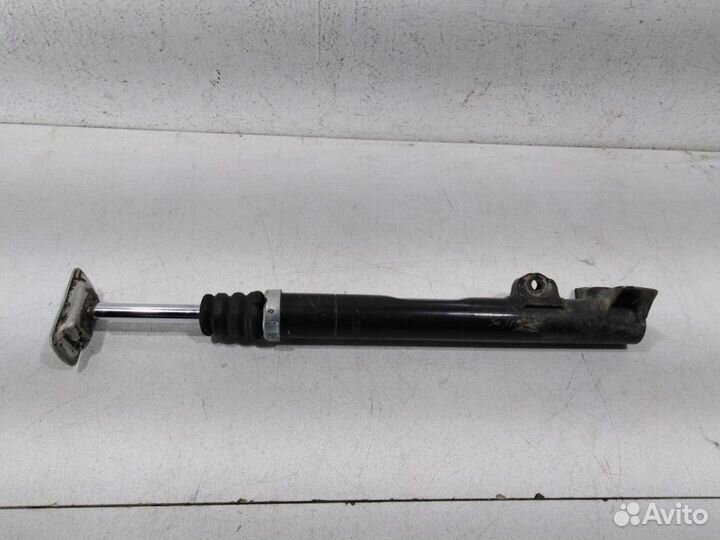 Амортизатор передний