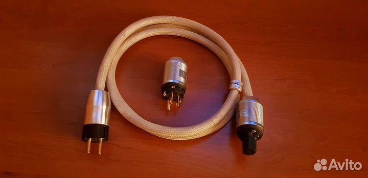 XLO Signature 3 оригинал