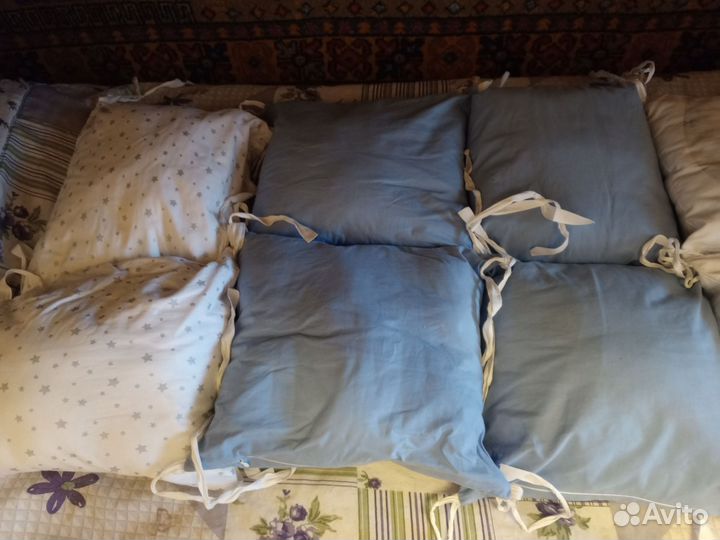 Бортики в кроватку