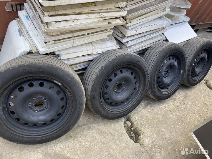 Pirelli Scorpion Verde 215/60 R17 96H