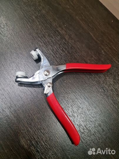 Щипцы для установки кнопок
