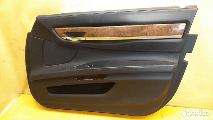 Обшивка двери передней правой 7-серия F01/F02