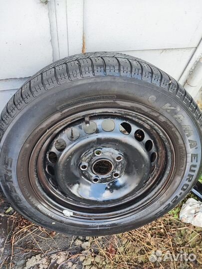 Kumho WinterCraft Ice WI31 195/65 R15 91T