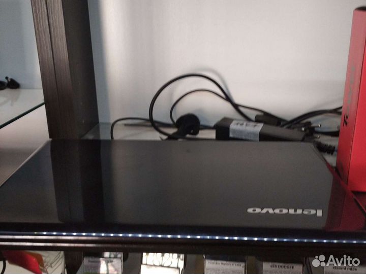Ноутбук lenovo