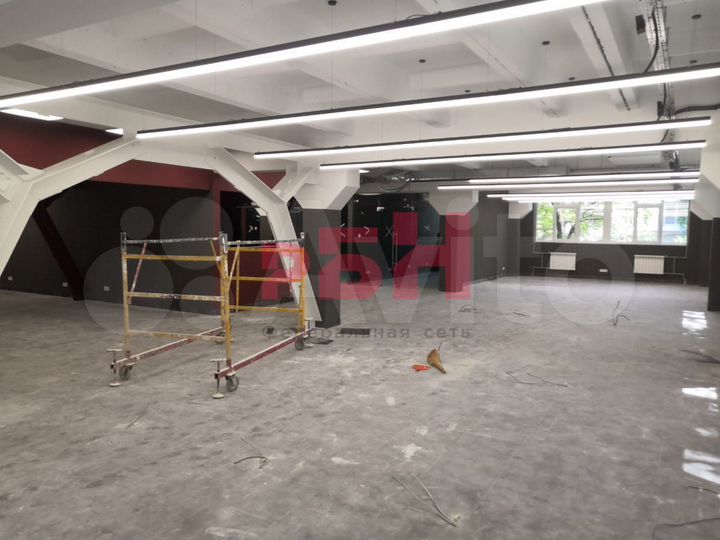 Коворкинг с собственной парковкой 600 кв.м