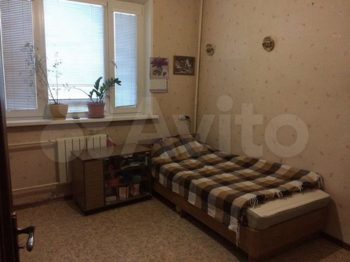 Комната 12 м² в 3-к., 22/22 эт.