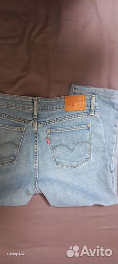 Джинсы женские levis 714 straight 28