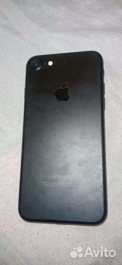 iPhone 7, 32 ГБ