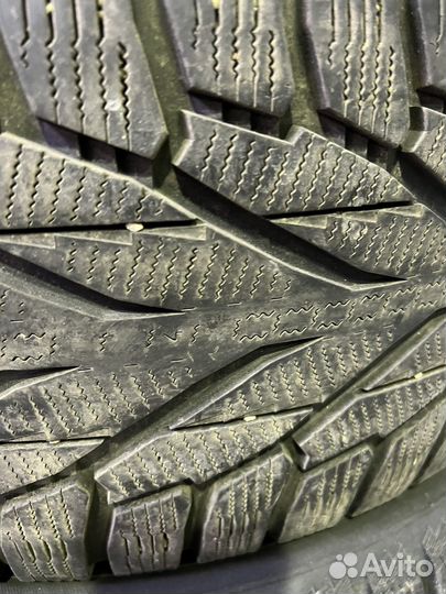 Nokian Tyres Hakkapeliitta R2 SUV 285/60 R18 116R