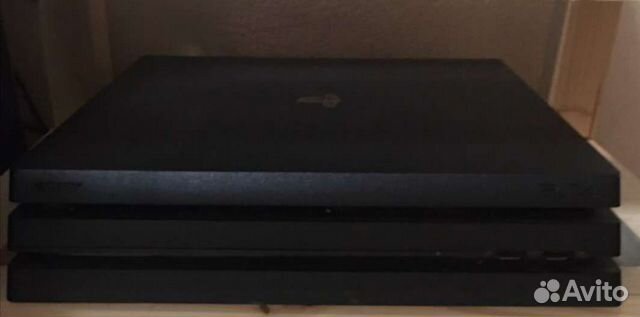 Sony PS4 pro 1tb + vr