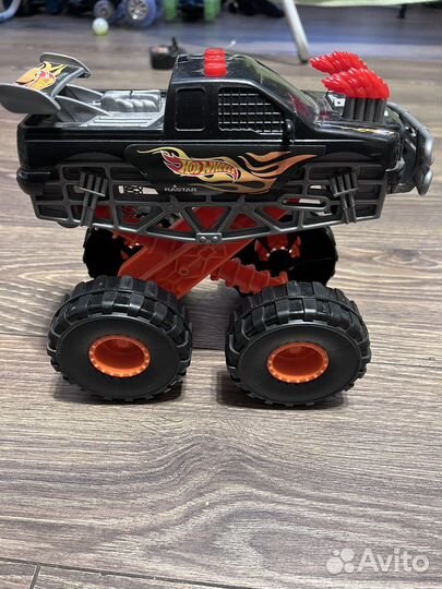 Джип - игрушка