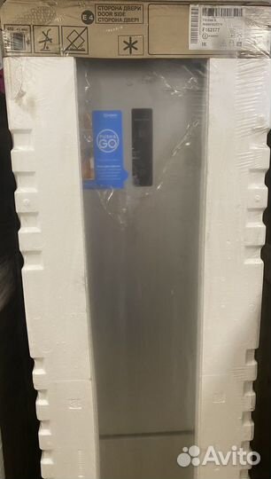 Холодильник Indesit ITR 5200 X, серебристый