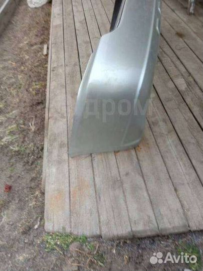 Продам задний бампер