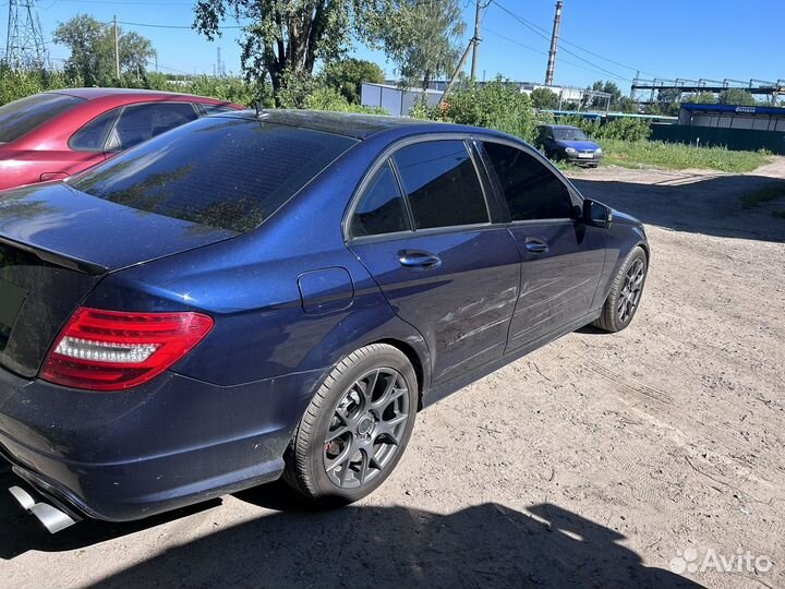 Mercedes-Benz C-класс 3.5 AT, 2011, 310 000 км